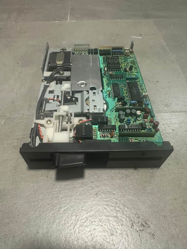 E-MU Systems Emulator II 5.25 Floppy Drive image 1