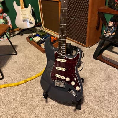 Fender American Professional Classic Stratocaster 2025 - Present - Faded Black image 4