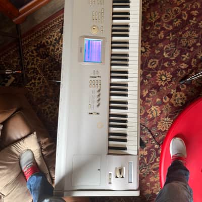 Korg Korg Triton Studio 88 Workstation – Upgraded (EXB-PCM 02, 06, 07) 2002 - Silver