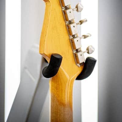 Fender Custom Shop 60s Heavy Relic Bound Neck Stratocaster image 6