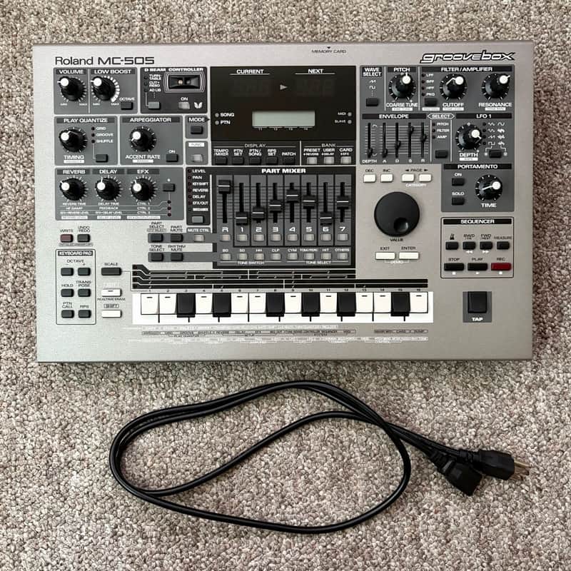 Roland MC-505 Groovebox | Reverb