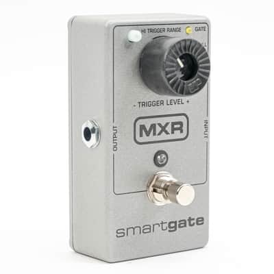 MXR M135 Smart Gate Noise Gate Guitar Effect Pedal with Box image 3