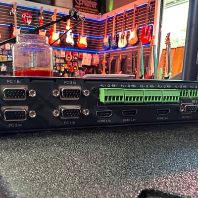 Kramer VP-731 9-Input Pro Scale Presentation Switcher/Scaler with remote image 7