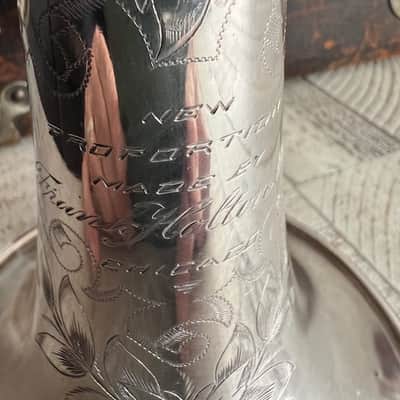 1909 Frank Holton “New Proportion” Cornet – Chicago Era – Couturier Model – Silver – Original Case & Mouthpieces image 5