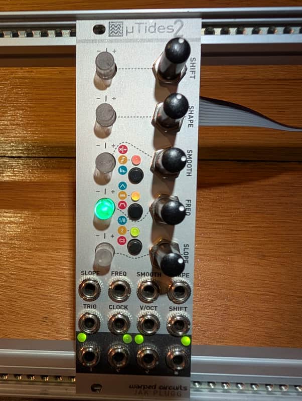 Warped Circuits uTides v2 // micro clone of Mutable Instruments Tides v2 image 1