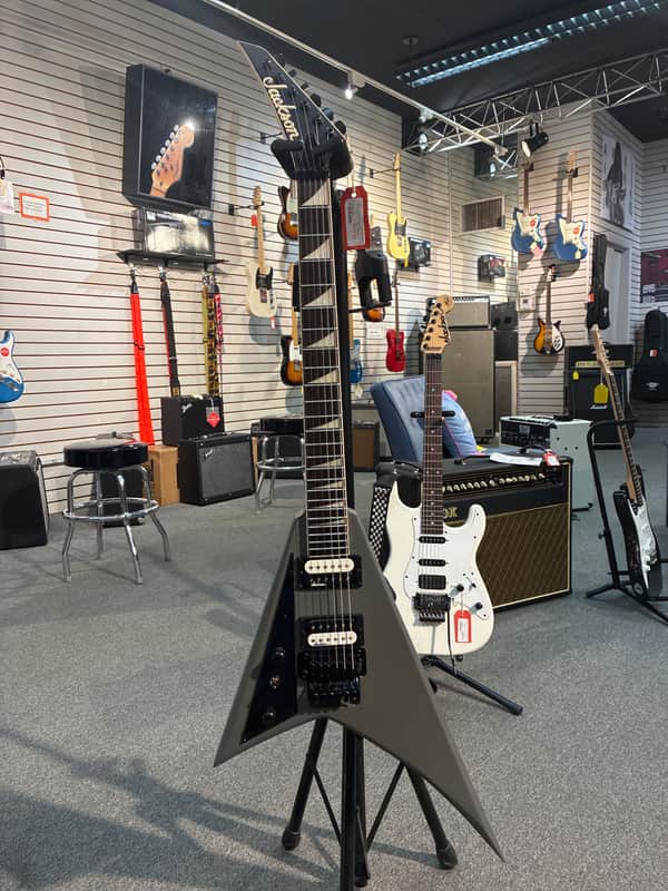 Jackson JS Series Rhoads JS32