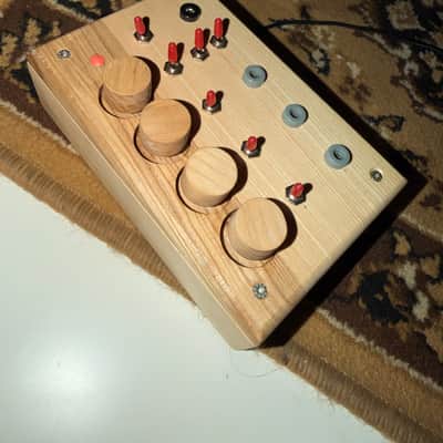 Sigil Instruments FxFriend Banana Effects Unit for Ciat-Lonbarde image 3