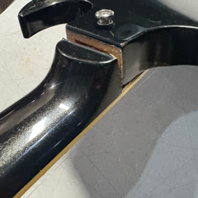 Epiphone Epiphone SG traditional Electric Guitar Ebony, issues, neck separation from body image 5