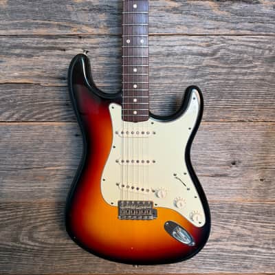 Used Fender Custom Shop ‘60 Stratocaster Closet Classic - Sunburst w/OHSC image 1