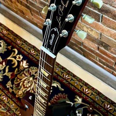 Gibson Les Paul Studio 2008 - Worn Cherry image 7
