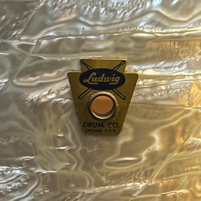 Ludwig 9x13Transition Badge tom 1958 - White marine pearl image 15