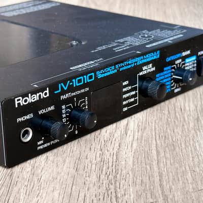 Roland JV-1010 Expandable Synthesizer Module image 3