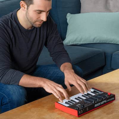 Akai Professional MPK Mini Play3 25-key Portable Keyboard and MIDI Controller image 6