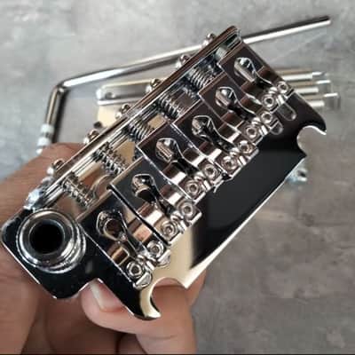 Ibanez Tremolo Bridge T1502 6 String - Chrome image 3