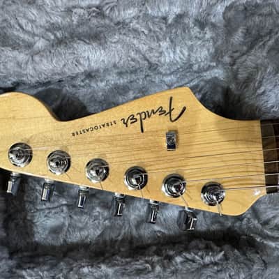 2016 Fender American Elite Stratocaster with Ebony Fretboard 2016 - 2019 - Sky Burst Metallic image 9