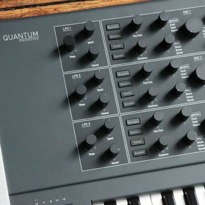 Waldorf Quantum 61-Key Hybrid Synthesizer image 2