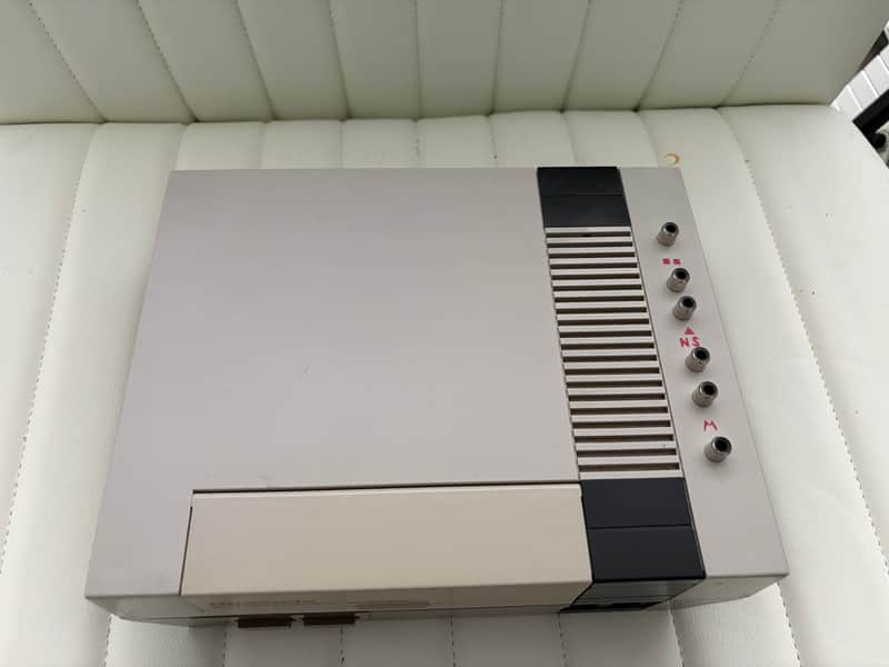 Nintendo NES Modded -6 Outputs