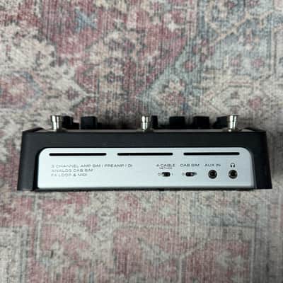 Two Notes ReVolt Guitar Analog Amp Simulator Preamp Pedal image 2