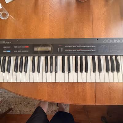 Roland Alpha Juno-1 49-Key Programmable Polyphonic Synthesizer 1985 - 1988 - Black