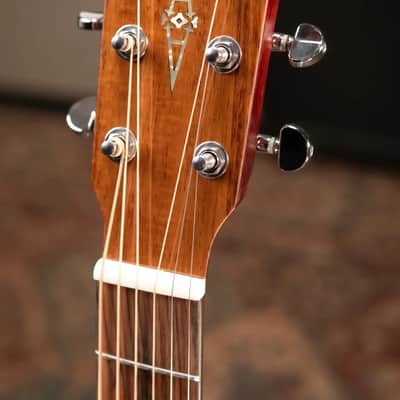 Alvarez Artist Elite Acoustic Electric Little Jumbo Travel Guitar - Shadowburst with Gig Bag image 6
