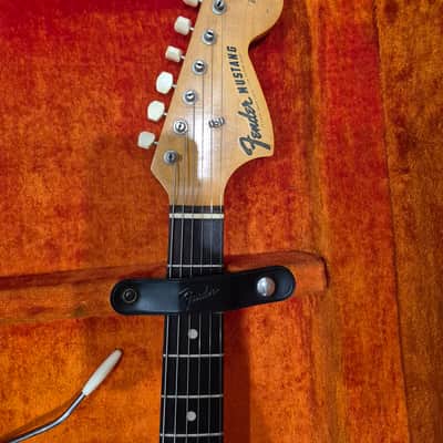 Fender Mustang Guitar with Rosewood Fretboard 1964 - 1969 - Dakota Red image 4