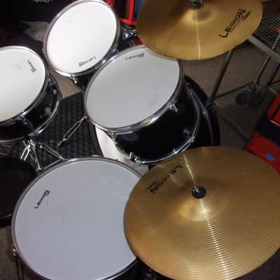 Legion by Peace Jet Black 5 Pc. Drum Set 4 Cymbals, Hi Hat stand +2 more Stands Bass Pedal + Throne image 2