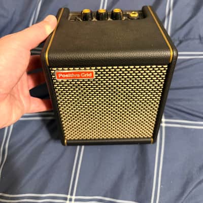 Positive Grid Spark MINI Portable Digital Modeling Guitar Practice Amp image 2