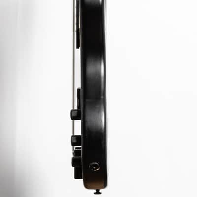 Kramer D-1 Bass, Satin Black | Demo image 8