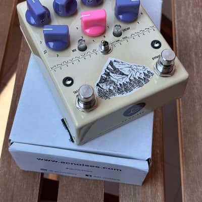 AC Noises Respira 2020 - Present - Cream image 1