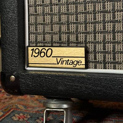 Marshall 1960AV Vintage 280-Watt 4x12" Angled Guitar Speaker Cabinet 2011 w/UK V30’s - Black image 4
