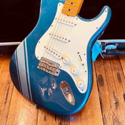 Fender FSR Stratocaster 2018 image 2