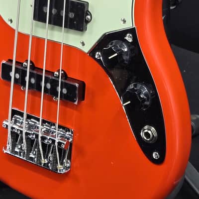 Fender Player II Mustang® Bass PJ, Rosewood Fingerboard, Rallye Orange image 4