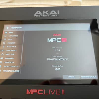Akai MPC Live II Standalone Sampler / Sequencer 2020 - Present Black image 4