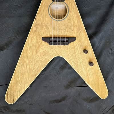 Sonicguitars VClassic Korina - Natural nitro image 2