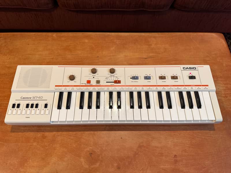 Casio MT-40 Casiotone 37-Key Synthesizer | Reverb