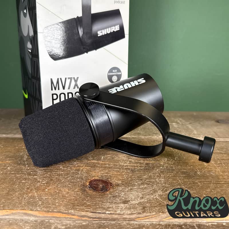 Shure MV7X Cardioid Dynamic Podcast Microphone 2020 - Present - Black image 1