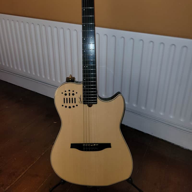 2023 Godin Multiac natural hg Natural