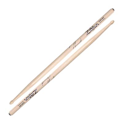 Zildjian Z5AA Anti-Vibe 5A Wood Tip Drum Sticks