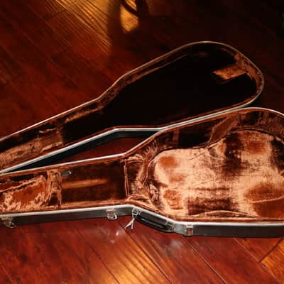 Martin Dreadnought hard shell case late 70's early 80's image 10