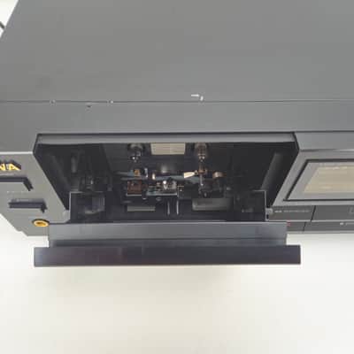 Aiwa - AD-F370 - Stereo Cassette Deck - New Belts image 3