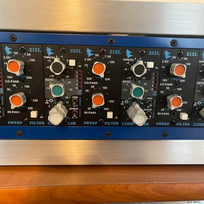 API L200 Rack Loaded 2019 Blue and Black image 3