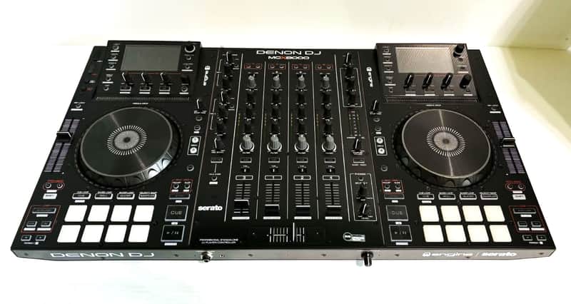 Denon MCX8000 4-Channel Professional Standalone DJ Player / Controller