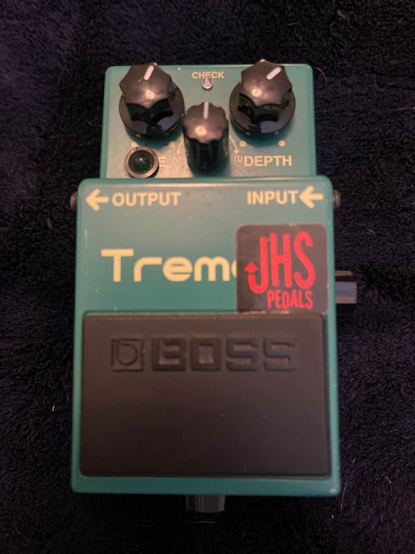 BOSS TR-2 Tremolo エフェクター BOSS TR-2 Tremolo Effects Pedal | Guitar Center