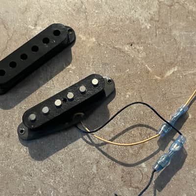 1979 Fender Stratocaster guitar pickup X1 image 1