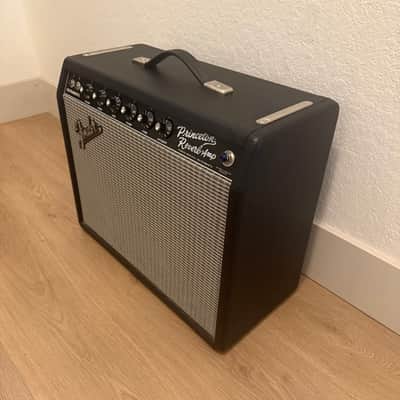 Fender '65 Princeton Reverb Reissue 12-Watt 1x10" Guitar Combo 2008 - Present - Black image 2