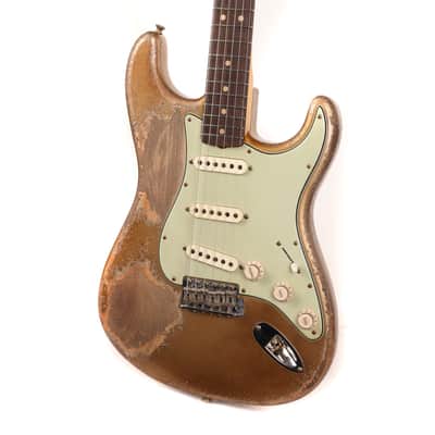 Fender Custom Shop 1963 Stratocaster Ultimate Relic Faded Shoreline Gold over Silver Masterbuilt Andy Hicks image 5