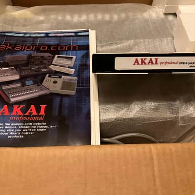 Akai DPS16 Recording Studio - Mint Vintage 24Bit-96KHZ Home Recording Unit. Comes with all the 90s promotionals. VHS, Multiple OEM Manuals, etc. (See Pics) image 5