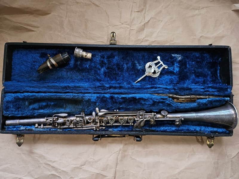 Cavalier Elkhart metal clarinet, USA, Silver-finish, functional, complete. image 1
