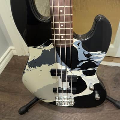 Squier Frank Bello Signature Jazz Bass 2008 - 2012 - Black with Graphic image 2