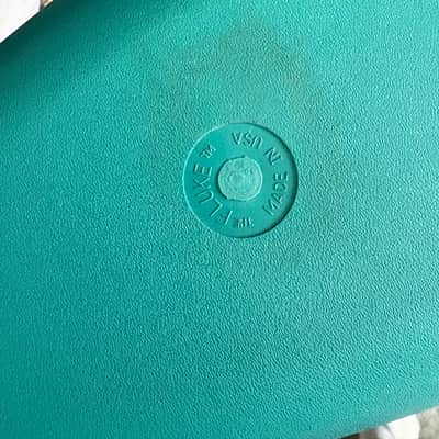 Magic Fluke M12 Concert Ukulele Circa 2002 - Turquoise / Pool Graphic image 4